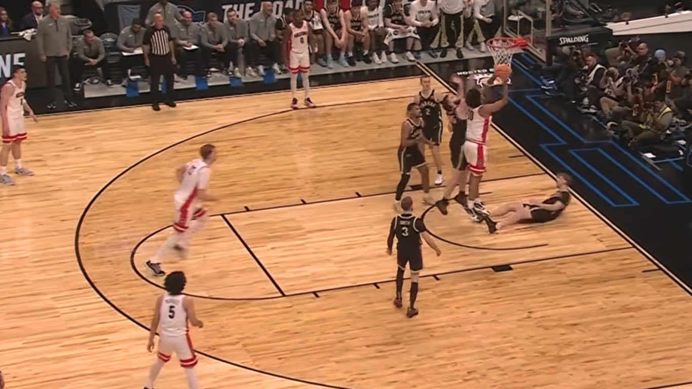 Arizona Wildcats beat Purdue 79-64 in the 2026 Elite Eight